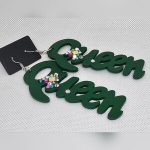 Green "Queen " earrings